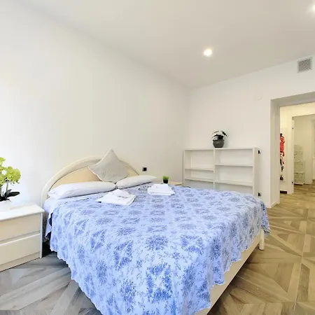 Stazione - Free Wifi * Triest